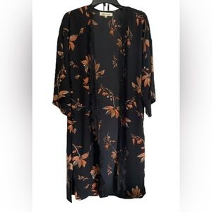Nikki Erin- Black & Orange Floral Kimono/Duster w Lace Trim Opening- Size: S/M